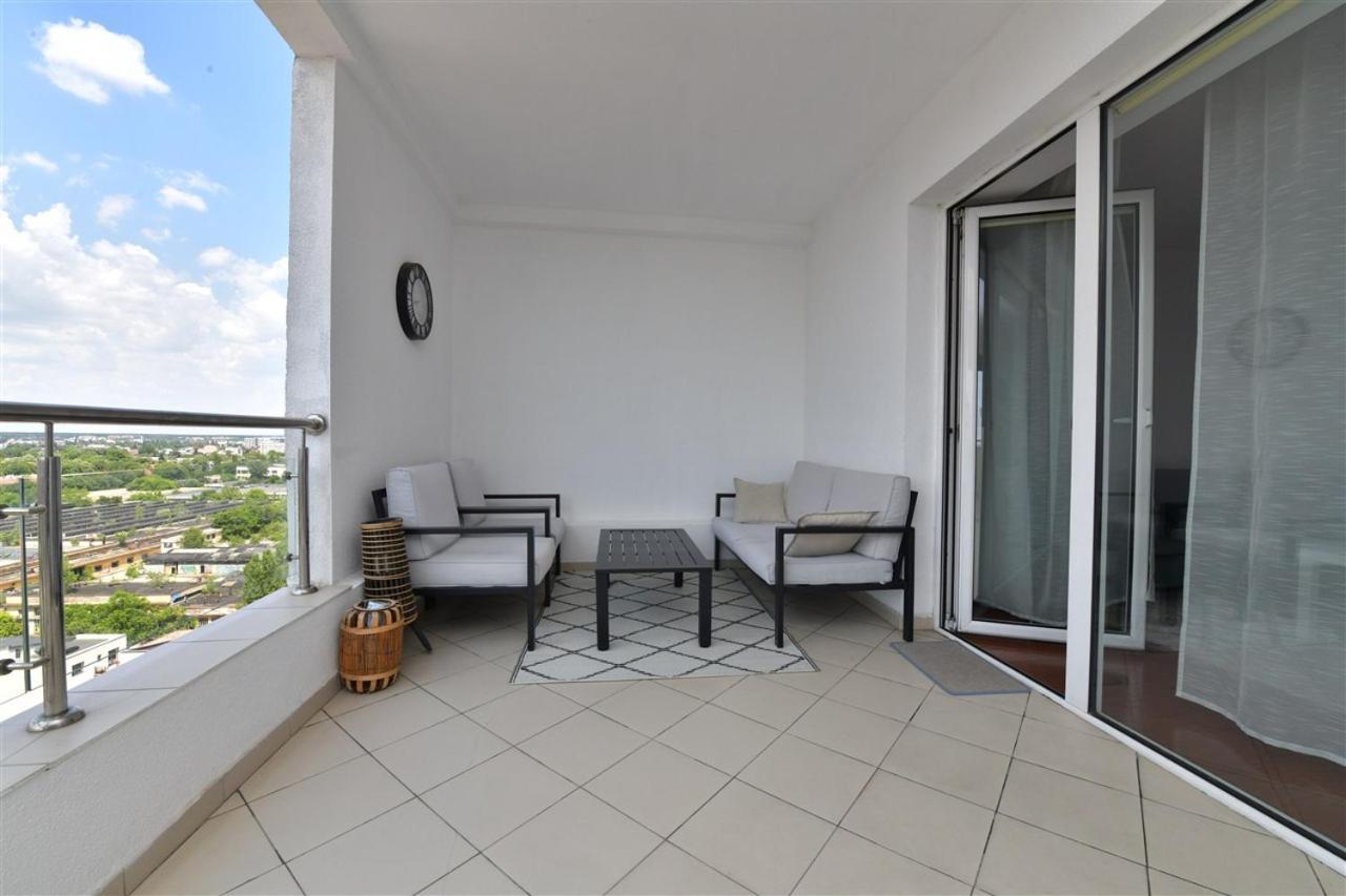 Apartament Lux 1 Mai Pod บูคาเรสต์ ภายนอก รูปภาพ